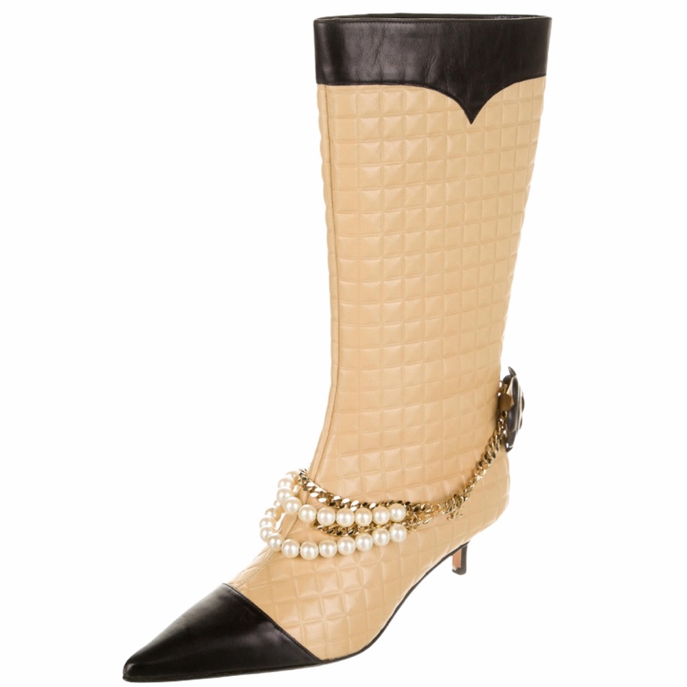 Chanel Camellia Quilted Faux Pearls Boots - Picture 4 of 15